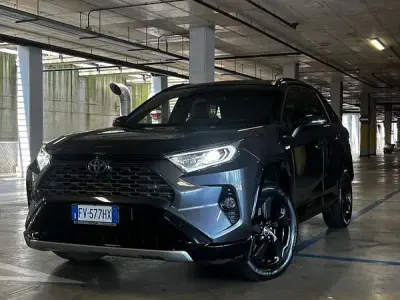 Usata Toyota RAV4 Hybrid
