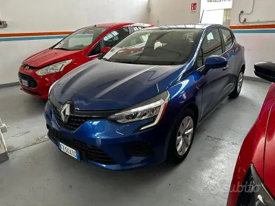 Usata Renault Clio IV Edition One 101 CV (74 kW) 2019 Blu Berlina