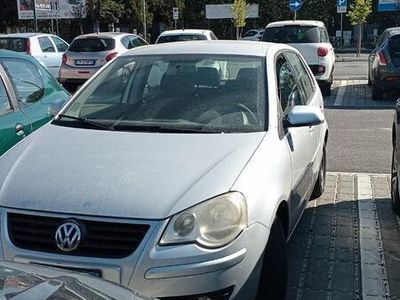 Usata VW Polo 54 CV (39 kW) 2006 Grigio Utilitaria