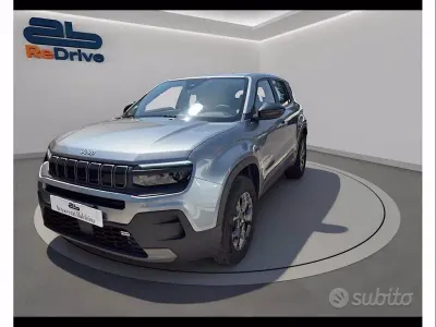 Usata Jeep Avenger Longitude 101 CV (74 kW) 2023 Grigio daytona perla SUV