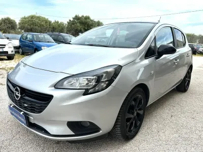 Usata Opel Corsa Edition 90 CV (66 kW) 2019 Grigio Utilitaria