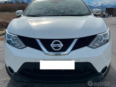 Usata Nissan Qashqai N-Vision 110 CV (80 kW) 2017 Bianco SUV