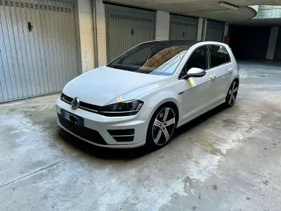 Usata VW Golf VII R 300 CV (220 kW) 2016