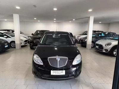 Usata Lancia Ypsilon 60 CV (44 kW) 2009 Nero Utilitaria