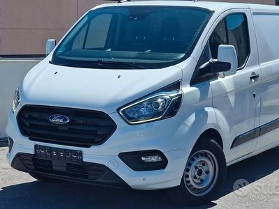 Usata Ford Transit Custom Trend 130 CV (95 kW) 2020 Bianco Berlina