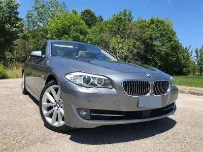 Usata BMW 530 245 CV (180 kW) 2010 Grigio Station wagon