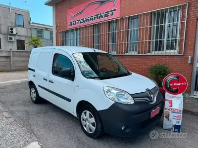 Usata Renault Kangoo 90 CV (66 kW) 2017 Bianco Monovolume
