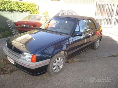 Usata Opel Kadett S 75 CV (55 kW) 1990 Blu Cabrio