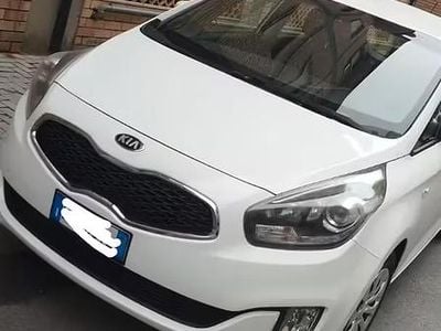 Usata Kia Carens 2014 Bianco Monovolume