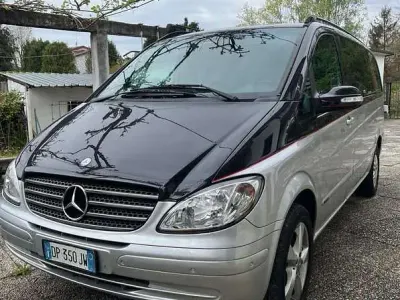 Usata Mercedes Viano 150 CV (110 kW) 2007 Monovolume