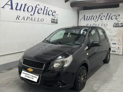 Usata Chevrolet Aveo LT 82 CV (60 kW) 2011 Nero Berlina