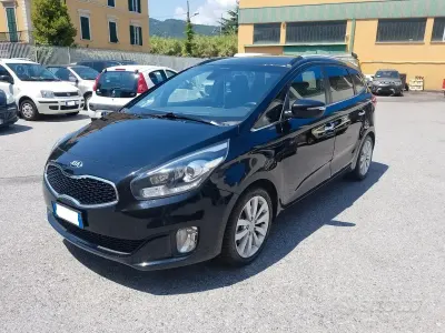 Usata Kia Carens 136 CV (100 kW) 2013 Nero Monovolume