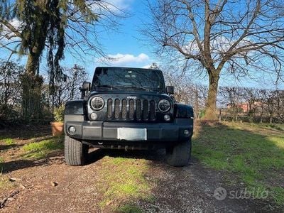 Usata Jeep Wrangler 200 CV (147 kW) 2011 Nero SUV