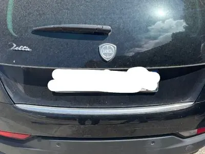 Begagnad Lancia Delta 200 HK (147 kW) 2009 Svart Halvkombi