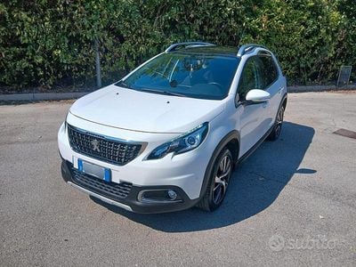Używany Peugeot 2008 102 KM (75 kW) 2018 Biały SUV