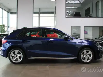 Usata Audi A3 Comfort 116 CV (85 kW) 2023 Bluazzurro Berlina