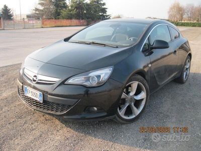 usata Opel Astra 2012