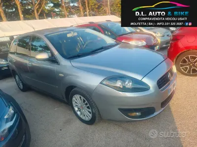 Occasion Fiat Croma Dynamic 150 ch (110 kW) 2008 Gris Break