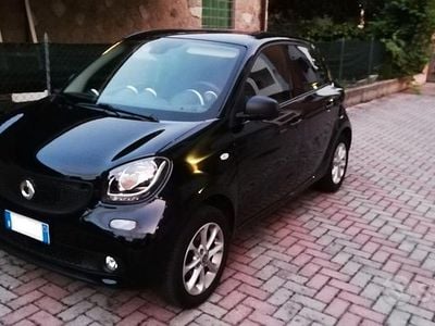 Usata Smart ForFour 71 CV (52 kW) 2018 Nero Utilitaria