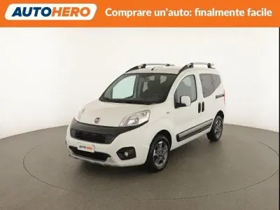 Usata Fiat Qubo Trekking 95 CV (69 kW) 2019 Bianco Monovolume
