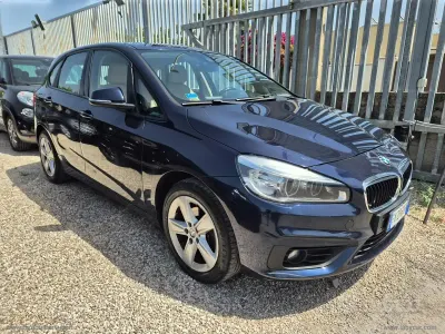 Usata BMW 218 Active Tourer Advantage 150 CV (110 kW) 2015 Blu/azzurro Monovolume