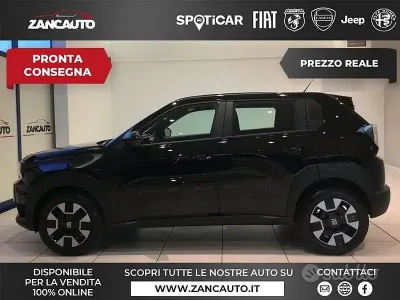 Nuova Fiat Grande Panda Icon 100 CV (73 kW) 2026 Nero Utilitaria