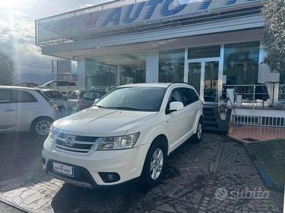 Usata Fiat Freemont Lounge 170 CV (125 kW) 2014 Bianco SUV