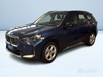 Usado BMW X1 Comfort Edition 136 HP (100 kW) 2023 Azul SUV