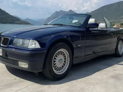 Usata BMW 318 116 CV (85 kW) 1996 Blu/azzurro Cabrio