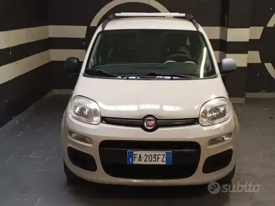 Usata Fiat Panda Lounge 75 CV (55 kW) 2015 Beige Utilitaria