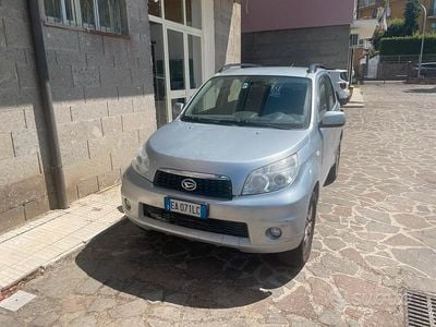 Usata Daihatsu Terios HIRO 105 CV (77 kW) 2010 Grigio SUV