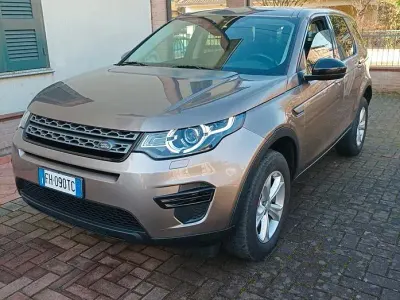 Usata Land Rover Discovery Sport HSE 150 CV (110 kW) 2017 Marrone SUV