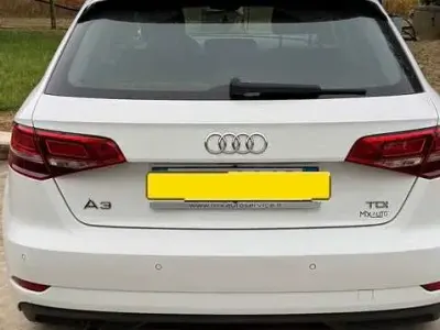 Usata Audi A3 Sport 116 CV (85 kW) 2017 Bianco Berlina