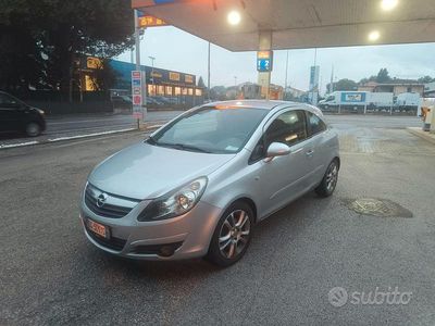 Occasion Opel Corsa 2007 Gris Citadine