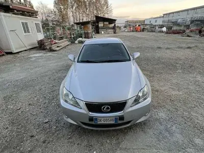 Usata Lexus IS220d Luxury Line 177 CV (130 kW) 2026 Berlina