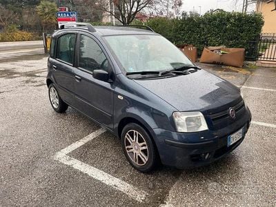 Grigio Usata 2009 Fiat Panda Dynamic Utilitaria | 3500 € (Buon prezzo)
