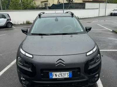 Usata Citroën C4 Feel 110 CV (80 kW) 2018 SUV