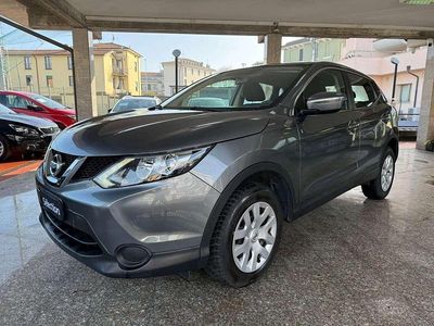 Usata Nissan Qashqai Visia 110 CV (80 kW) 2017 Grigio SUV