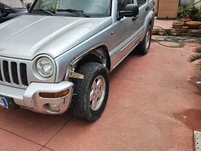 Usata Jeep Cherokee