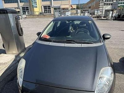 Usata Fiat Grande Punto Dynamic 65 CV (47 kW) 2009 Utilitaria