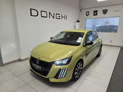 Usata Peugeot 208 Allure 110 CV (80 kW) 2025 Giallo Utilitaria
