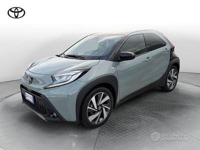 Usata Toyota Aygo X Lounge 72 CV (52 kW) 2024 Verde SUV