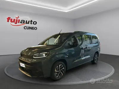Nuova Toyota Proace Verso City 130 CV (95 kW) 2026 Grigio Station wagon