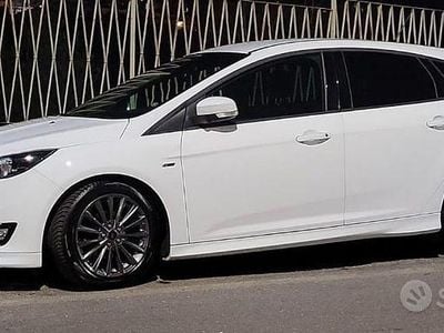 Bianco Usata 2016 Ford Focus ST-Line Berlina | 9000 € (Cara)