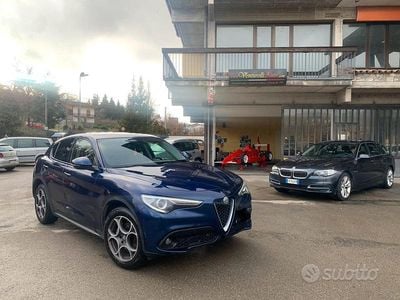 Usata Alfa Romeo Stelvio 210 CV (154 kW) 2017 Blu SUV