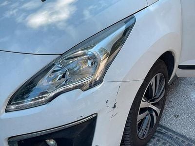 Usata Peugeot 3008 2014 Bianco Berlina