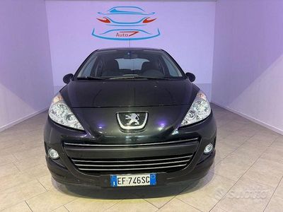 Nero Usata 2010 Peugeot 207 Utilitaria | 3890 € (Buon prezzo)