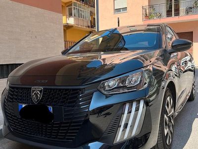 Nero Usata 2024 Peugeot 208 Utilitaria | 18.599 € (Molto cara)