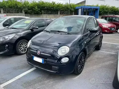 Begagnad Fiat 500 Lounge 86 HK (63 kW) 2011 Svart Sedan