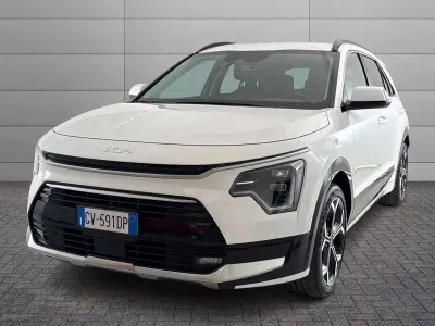 Usata Kia Niro 105 CV (77 kW) 2024 Bianco SUV